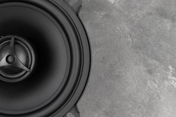 Maximizing Your Driving Experience: The Benefits of Quality Audio Equipment in Your Car - Elite Custom Sound